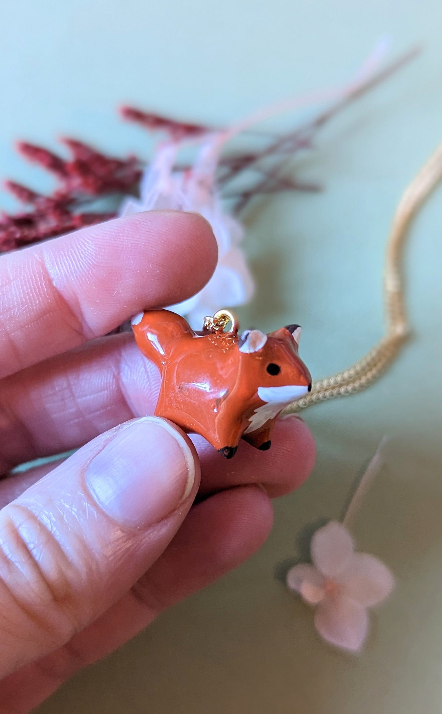 Collier orné d'une petit renard