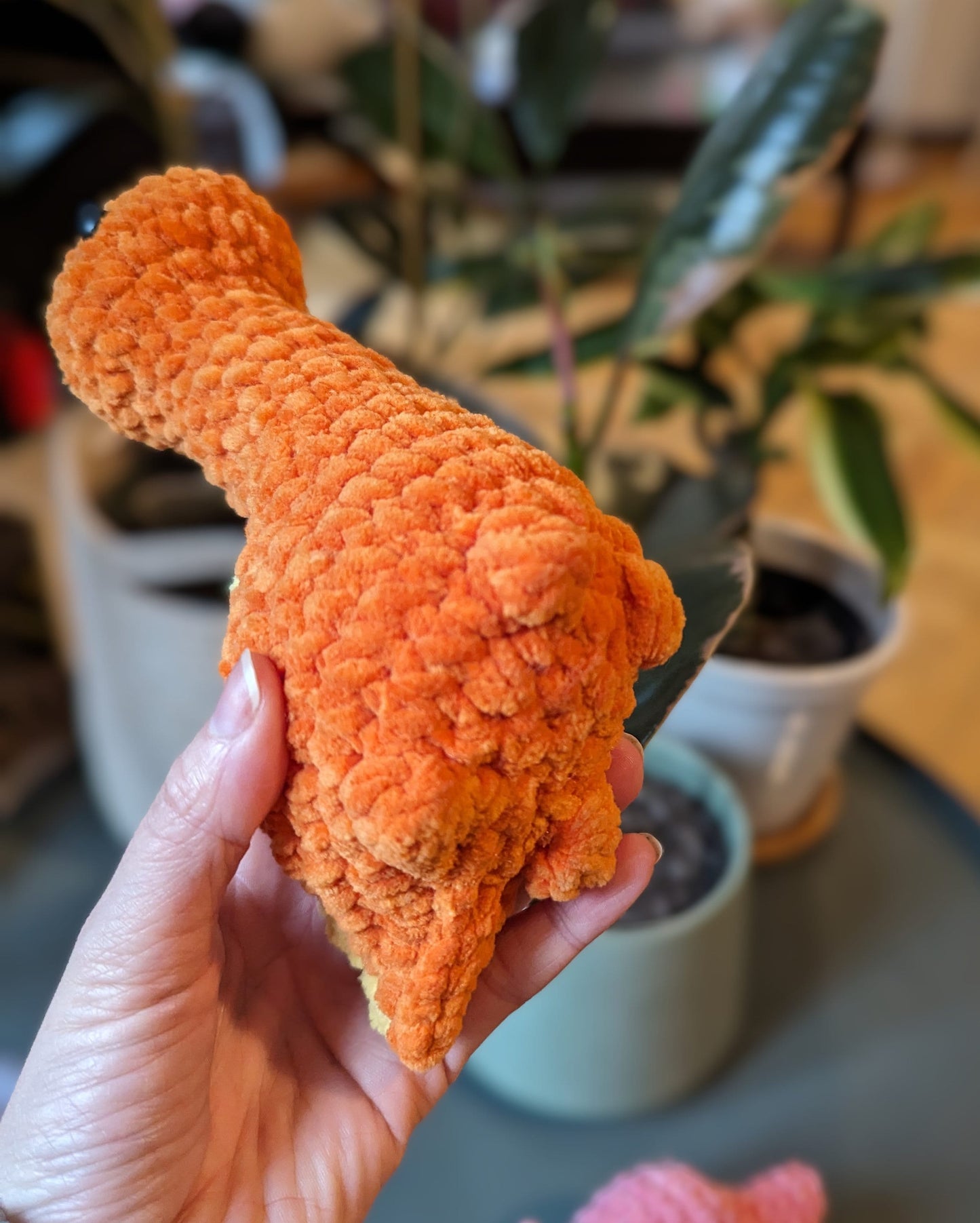 peluche brachiosaure ou triceratops