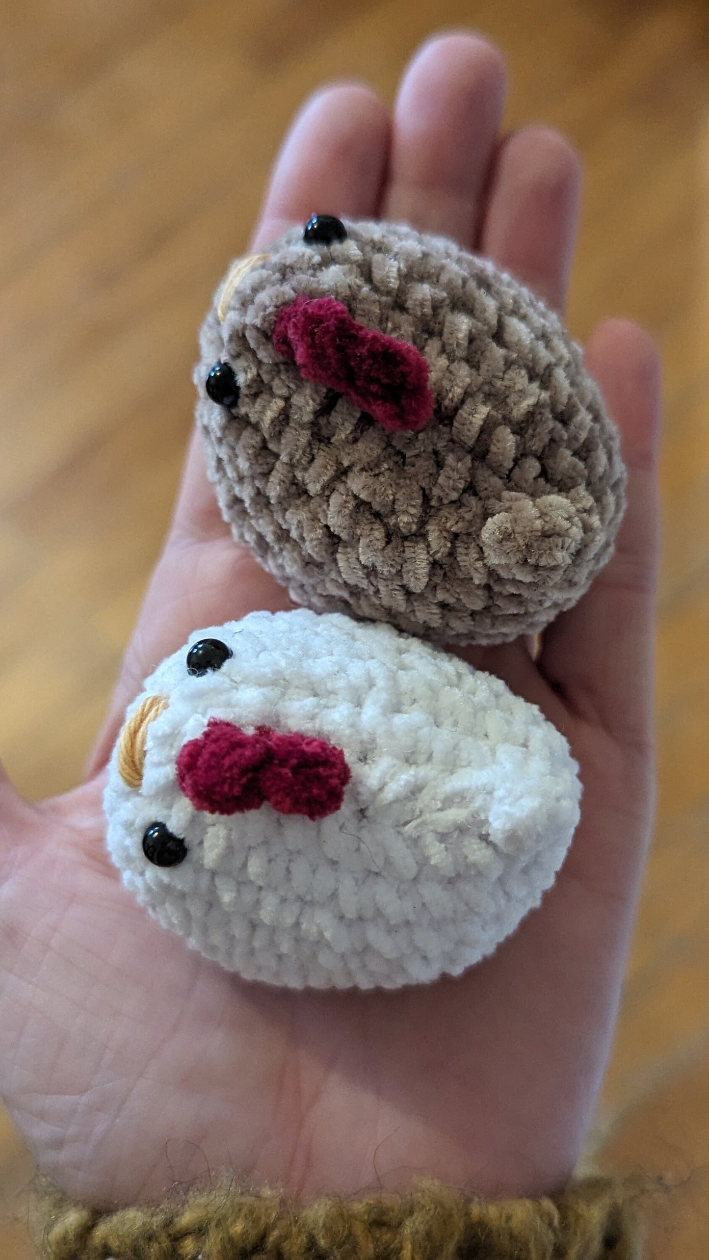mini peluche poule en croche