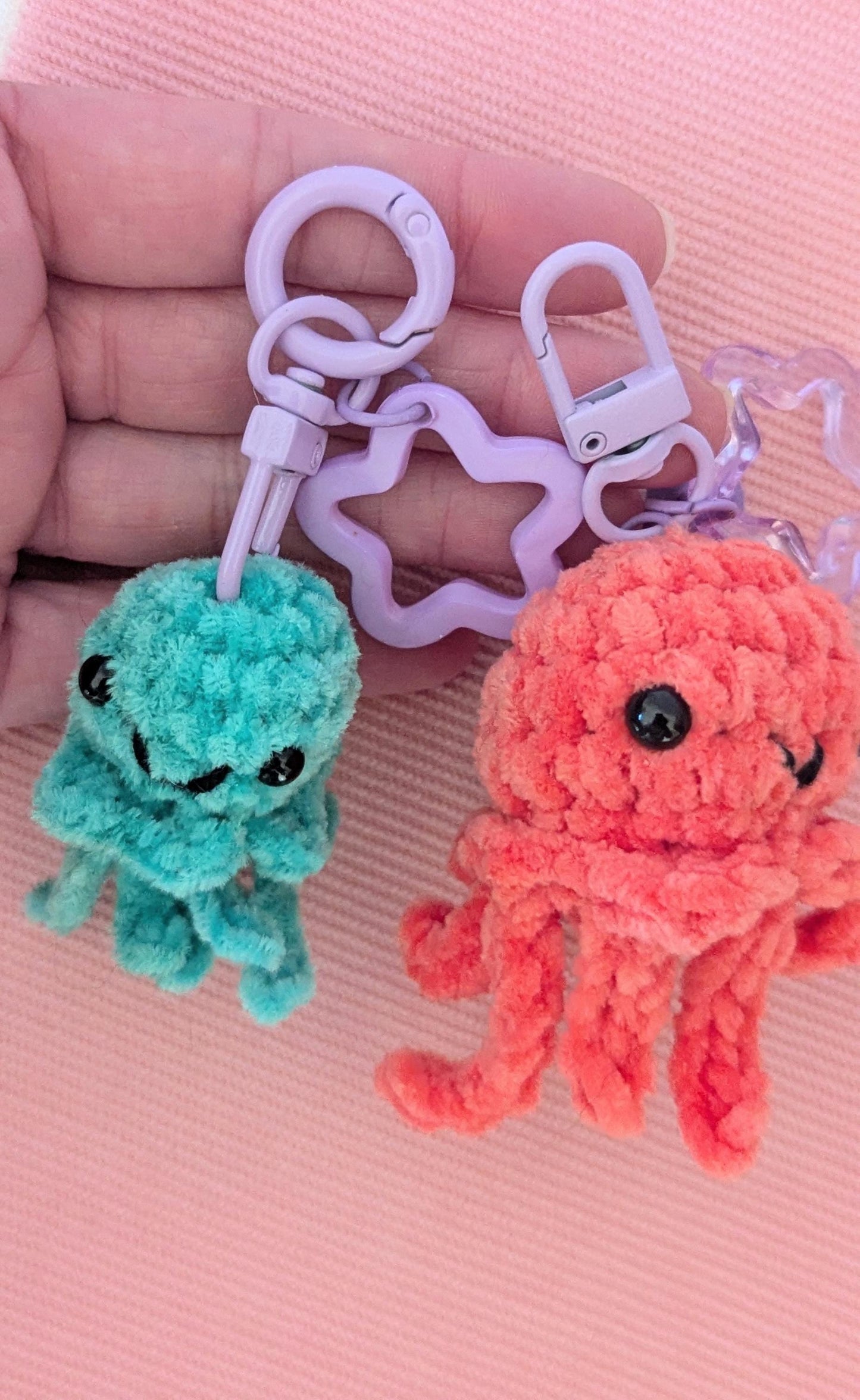 porte clé mini meduse en crochet