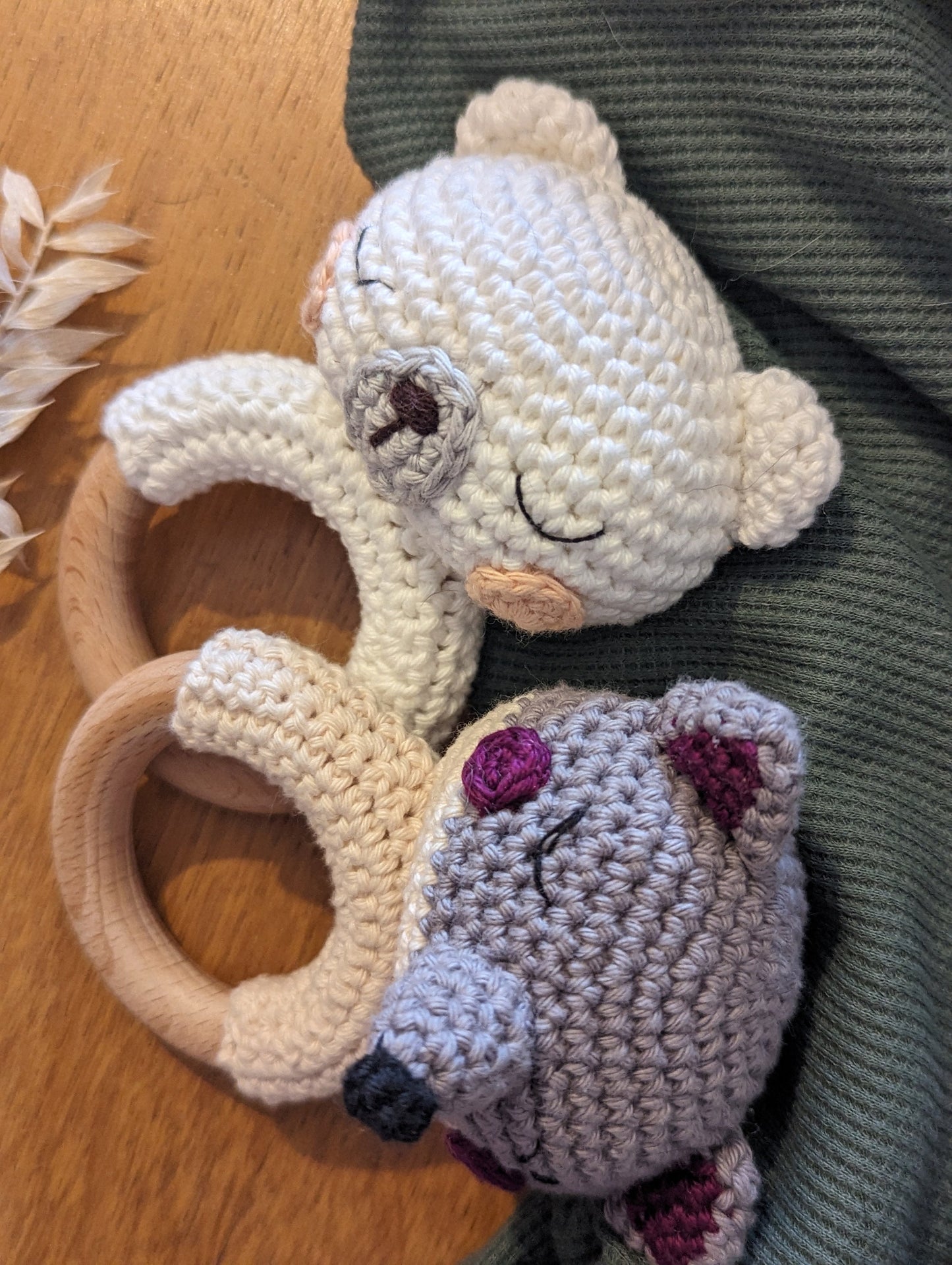 hochet bébé loup ou ours