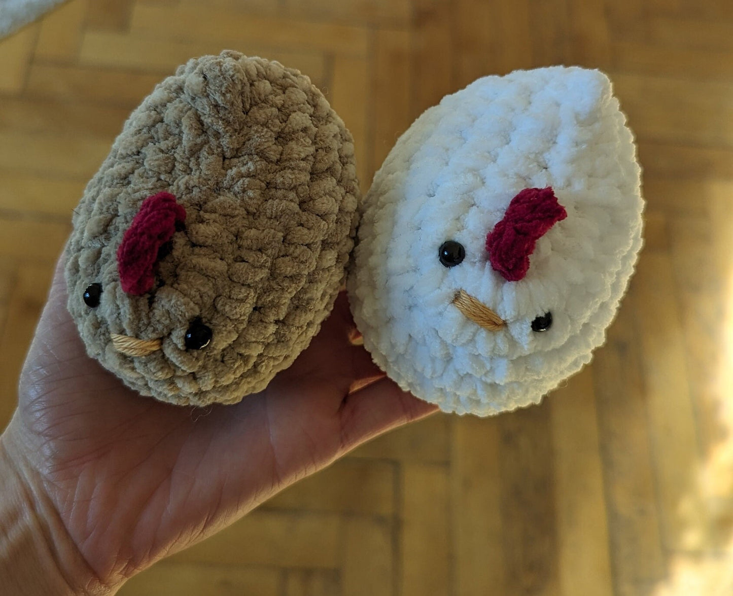 Maxi peluche poule