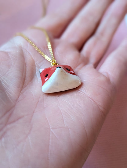 Collier orné d'une tête de renard