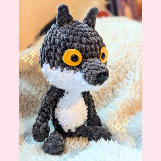 Peluche Loup en crochet, fait main en laine toute douce